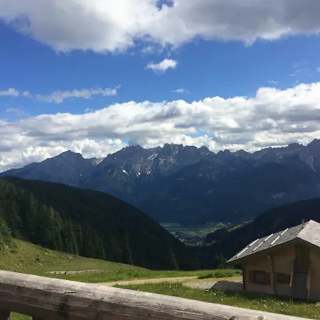 Dolomitenblick * Doelsach