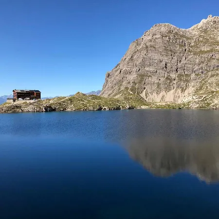 Dolomitenblick Apartment *